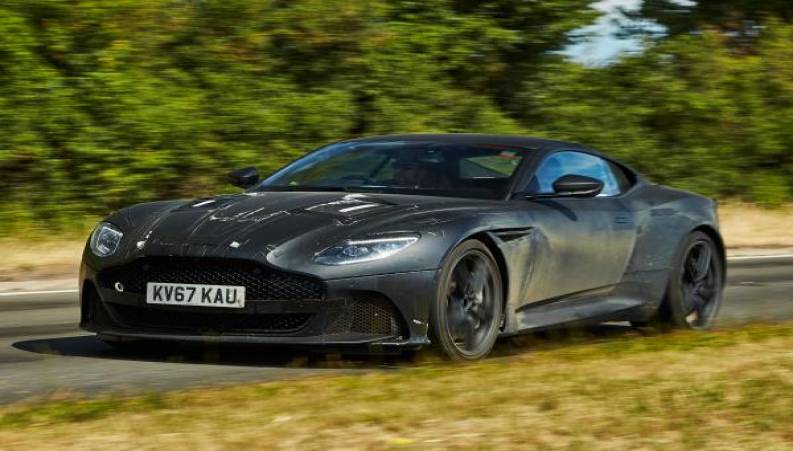 معرفیِ جذابِ استون مارتین DBS Superleggera