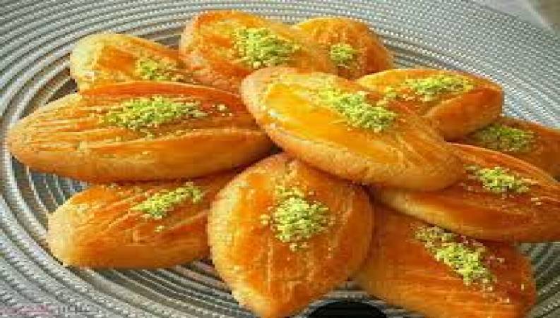 طرز تهیه ی شیرینی شکر پاره 