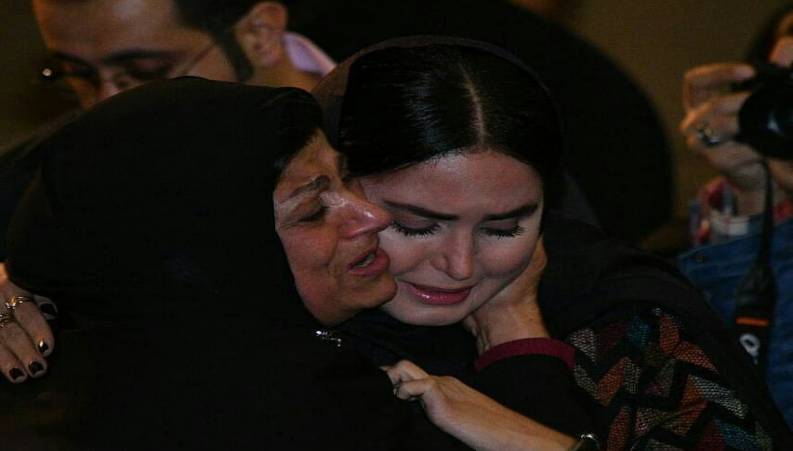 گریه و سخنرانی الناز شاکردوست وقتی سیمرغ گرفت!