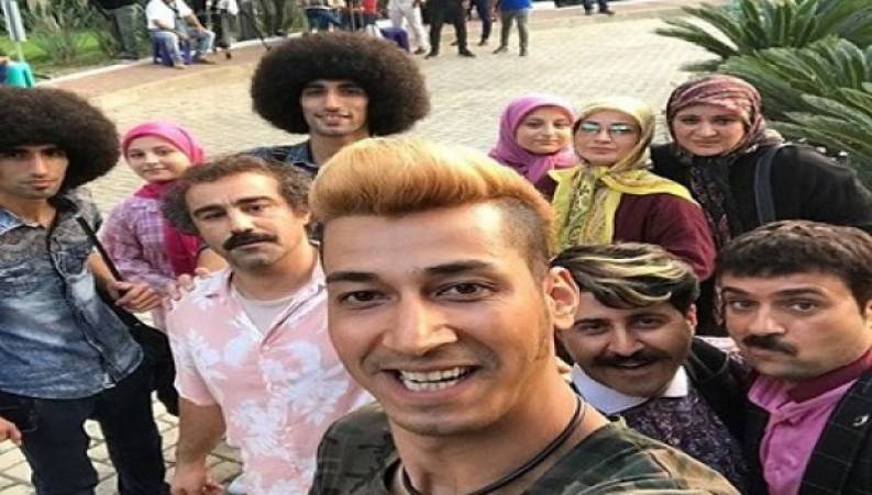 بازیگری که تندیس فجر را برای خرید موتور و کار به عنوان پیک موتوری فروخت!