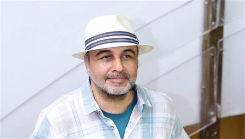 واکنش جالب رضا عطاران به فرستادن پسرش به کانادا : اقتضای سنش بود!