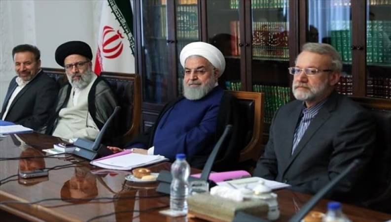 شوخی جالب سران قوا بر سر شام نذری در محل قوه قضاییه !