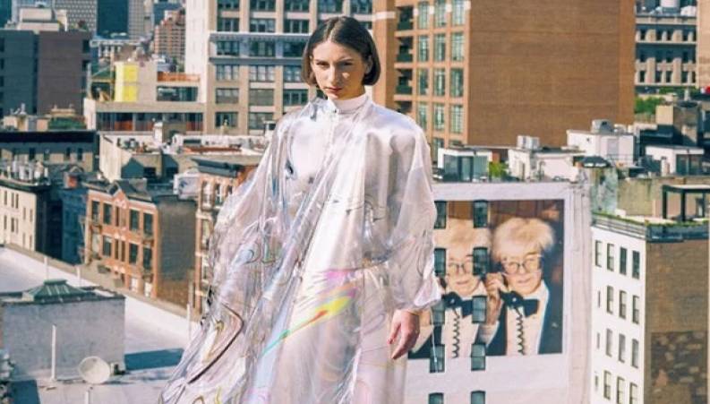  لباس‌ های گران قیمتی که  وجود خارجی ندارند ! تجارتی بزرگ در آینده ایی نزدیک