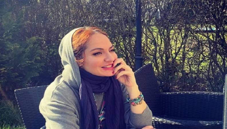 مهناز افشار نوروز 1400 را به زیان انگلیسی و فارسی تبریک گفت