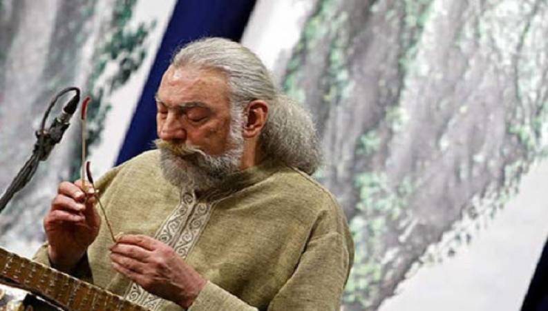 مجری برنامه ترانه باران ، درباره گاف خود درباره استاد مشکاتیان توضیح داد !