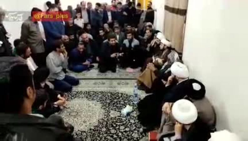 شهروند خوزستانی خطاب به نماینده رهبری : حرف بزنیم‌ ما را می‌کشند!