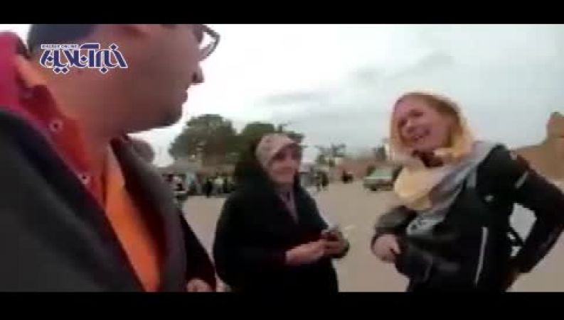  زن گردشگر هلندی که با دوربین مخفی خود یزد را به هم ریخته !