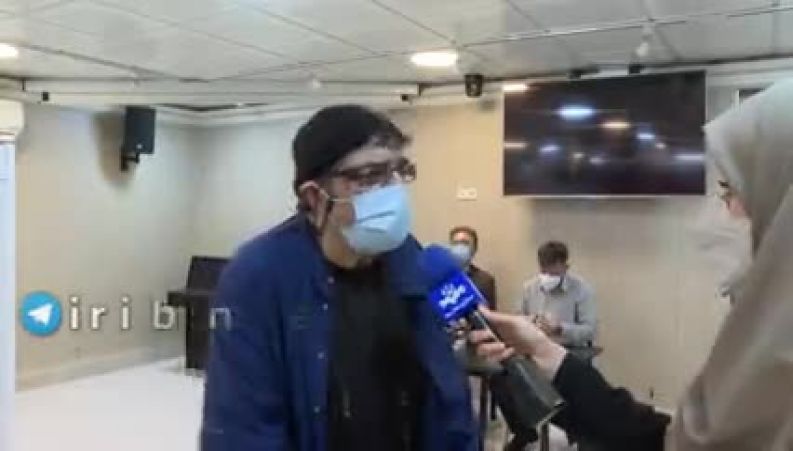 شعرخوانی محمد صالح علا، شاعر و نویسنده در حاشیه واکسیناسیون هنرمندان