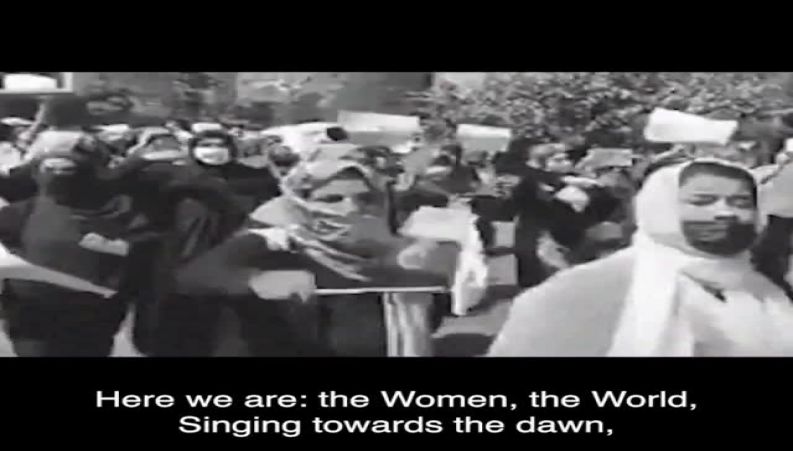 غوغا تابان ، خواننده افغان ؛ ترانه‌ای در ستایش حماسه‌ی زنانِ افغانستان خواند