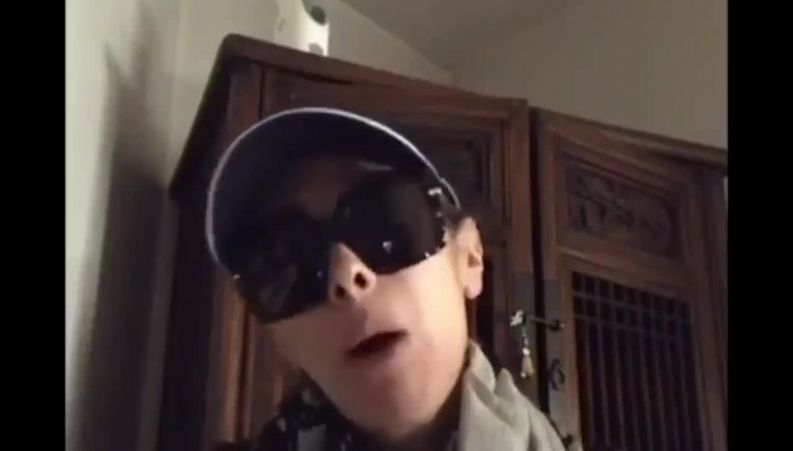 کنایه سحر زکریا بازیگر در لایو به اعتیاد خودش !