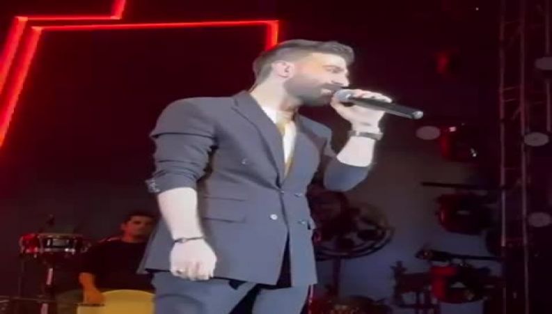 مریم کاویانی در کنسرت حمید هیراد و لحظه معرفی ایشان