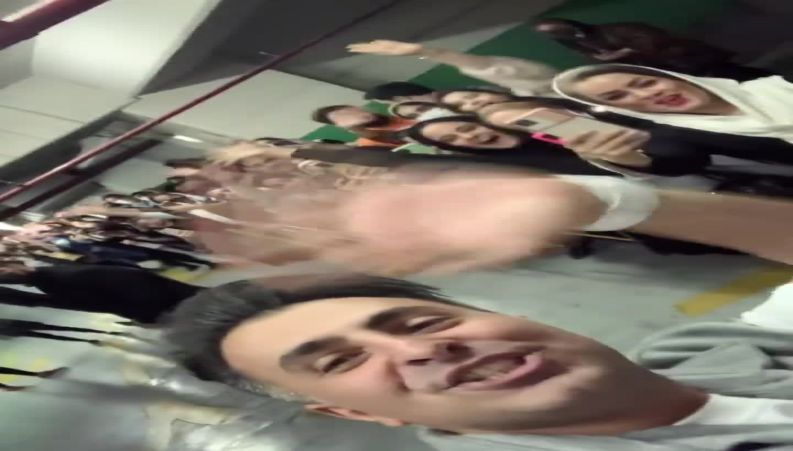 زیباترین و شیرین ترین تصویر آخرین کنسرت تهران علیرضا طلیسچی در سال ۱۴۰۰