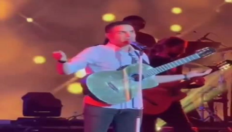 کنسرت محسن یگانه خواننده در میانسالی و بعد از گذراندن حاشیه های باورنکردنی !