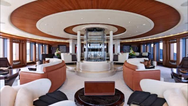 قایق لوکس دریایی که بن‌سلمان خرید / از تجهیزات داخل قایق شوکه می شوید 