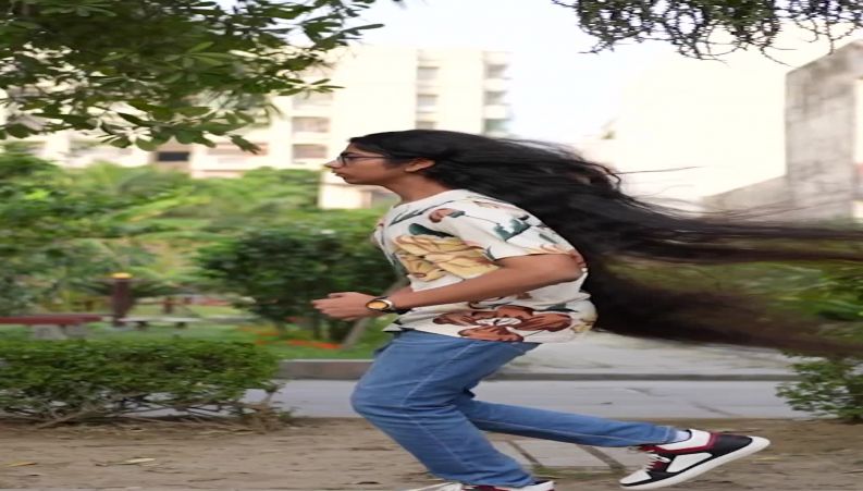 پسر نوجوان ۱۵ ساله رکورد دار مو بلندترین مرد جهان را به نام خود ثبت کرد