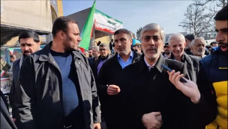 حضور پر شور مسئولین کشوری و لشگری در راهپیمایی ۲۲ بهمن تهران