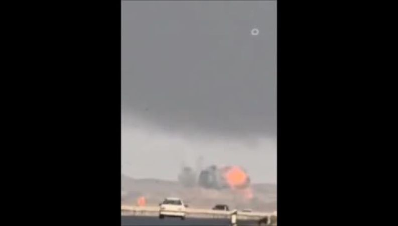 لحظه برخورد موشک به سایت هسته ای نطنز