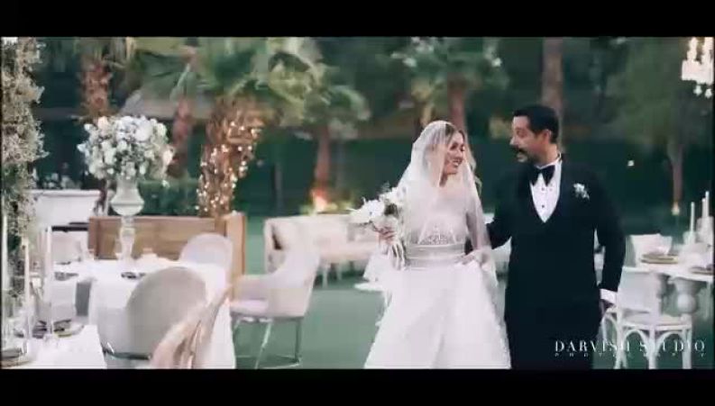 تالار عروسی شاهانه کامران تفتی و متین ستوده؛ انتخاب رنگ و نورپردازی‌های لاکچری در فضایی اروپایی