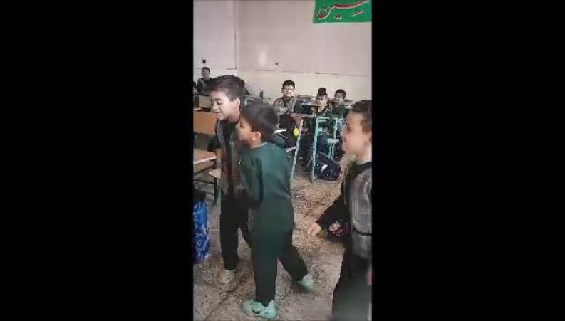 جشن روز دختر در مدرسه پسرانه؛ خلاقیت معلمی که احترام و تفاوت را به بچه‌ها آموخت