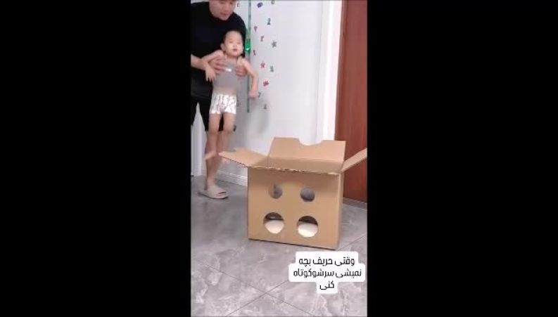 خلاقیت منحصر بفرد یک پدر برای کوتاهی مو پسر خردسالش