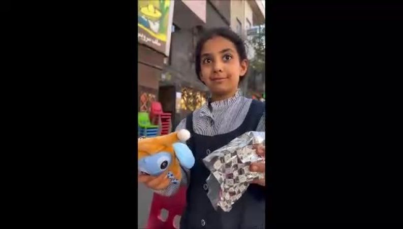 سکانس پدرانه منوچهر هادی و دخترش سوفیا