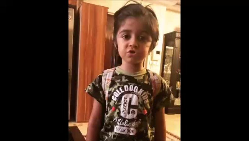 خوانندگی رایان سرلک در کودکی با آهنگ کی اشکاتو پاک میکنه