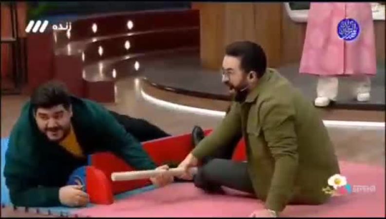 لودگی دو مجری شبکه سه روی آنتن زنده خبرساز شد