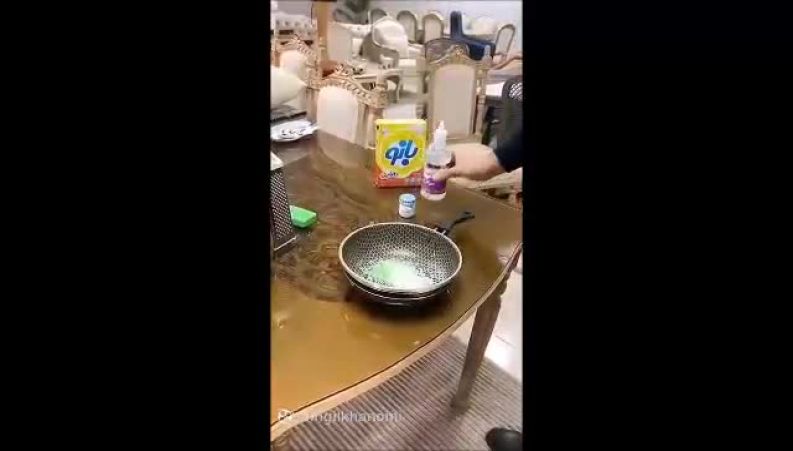 تمیز کردن مبل در خانه ؛ بهترین مایع ترکیبی برای لکه بری 