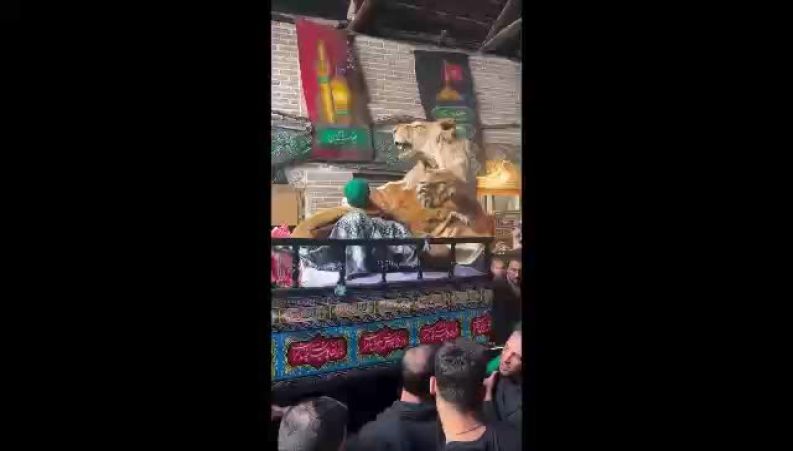 ویدیوی متفاوت از عزاداری ظهر عاشورا در تبریز که پربازدید شد