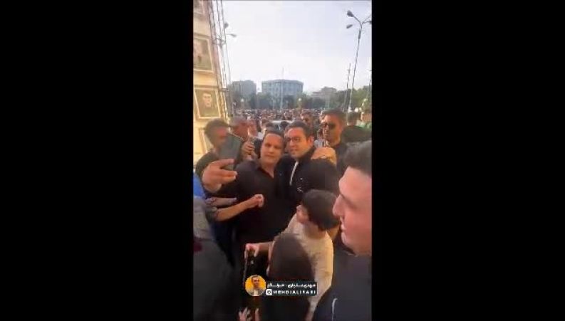 مراسم ختم مادر عموپورنگ در مسجد سیدالشهدا تهرانپارس